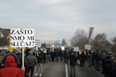 Blokiran put zbog odluke CIK-a da ne potvrdi izbore u Doboju