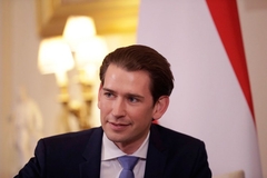 Kurc bi mogao vladati Austrijom iz sjenke?