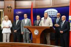 Dodik: Poslušaću narod na referendumu