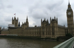 Politico: Približava se finansijski kolaps Velike Britanije