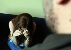 PRITVOR ZA NASILNIKA Ženu tukao dok joj nije NAPUKLA LOBANJA