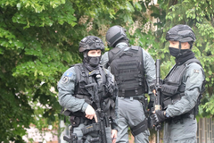 Drama na Kosovu: Policija upala u zgradu u kojoj se nalazi ustanova iz sistema Vlade Srbije