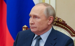 Putin poručuje da civili mogu da napuste Azovstalj