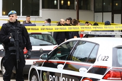 HOROR U SARAJEVU Muškarca satima mučili u stanu, udarali ga čekićem i vezali za stolicu