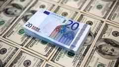 Pad evra i jak dolar povećavaju dug BiH