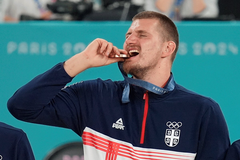 Nikola Jokić igra za Srbiju na Evrobasketu