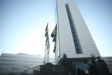 Više ne ide ni "na guranje": Institucije BiH ne mogu da odluče o bilo kom važnom pitanju