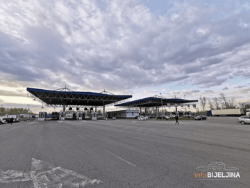 Strancima koji su vakcinisani ili preležali koronu nisu ublaženi uslovi za ulazak u BiH