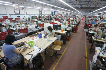 Statistika i realnost u raskoraku: Primanja radnika u FBiH VEĆA ZA 300 MARAKA nego u RS