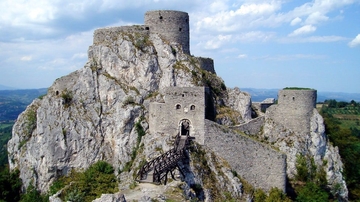 Na listi najpotcjenjenijih turističkih destinacija svijeta je i Srebrenik: “Šarmantan koliko to može biti”