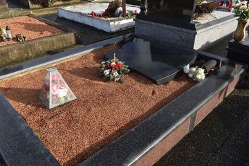 Pronađen arsenal oružja na pravoslavnom groblju