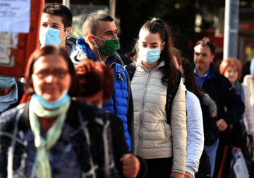 ŽIVOT BEZ ŽURKI Kako pandemija pogađa omladinu