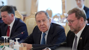 Lavrov: Zapad pokrenuo nečuveni hibridni rat protiv Rusije