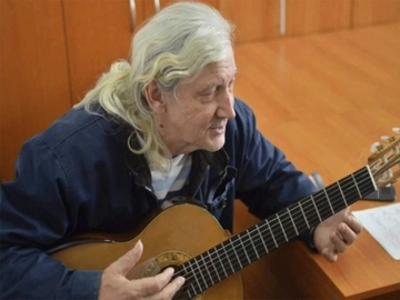 U Tuzli uhapšen profesor gitare osumnjičen za bludne radnje nad đacima
