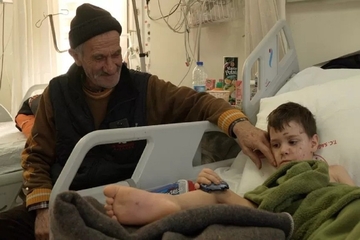 Doktore šokirala temperatura dječaka koji je izvučen ispod ruševina