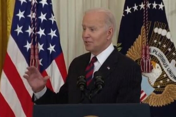 "Zatrokirani" Bajden: "Sutra mogu da padnem mrtav... Ali Džonatane, kucni u drvo" /VIDEO/