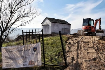 Priština pravoslavnu crkvu kod Mitrovice proglasila katoličkom