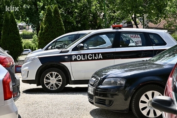 Obrazovanje u Sarajevu skoro paralizovano, jutros ponovo stigle dojave o postavljenim bombama u školama