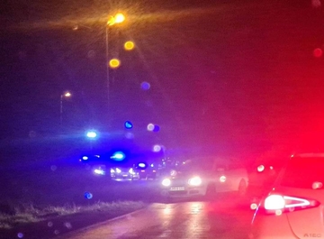 Automobil sletio u šumu, poginule dvije osobe