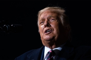 Tramp optužen u 38 tačaka zbog povjerljivih dokumenata