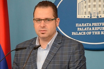 Prijećeno portparolu SNSD-a: "Pazi da te ne pogodi metak"