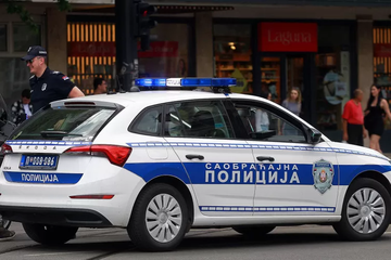 Zbog svađe u saobraćaju: Muškarac u Beogradu pratio žrtvu i izbo je pred kućnim pragom