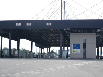 Tročasovna blokada saobraćaja preko Merdara za vozila koja voze Albanci