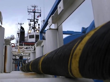 Trka u "naoružavanju" optičkim kablovima: Kina planira novu mrežu koja će parirati američkoj