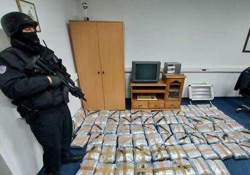 DROGA OD MILION MARAKA Zatražen pritvor za krijumčare 132 kilograma marihuane