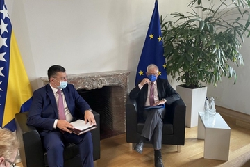 Tegeltija: Uslovi su vam prestrogi; Borel: BiH tretiramo kao i druge