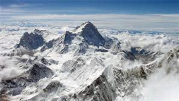 Na Himalajima poginulo 19 planinara