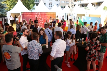 Argeta sa umjetnicima stvara nove priče na Velikoj Sceni SFF-a.