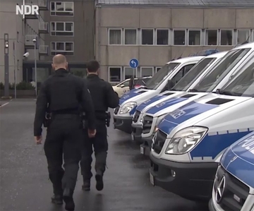 PRETUKAO GA NAKON SVAĐE Prodavac tražio da stavi masku, kupac ga udario, pa šutirao dok je ležao na zemlji