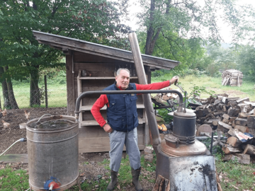 Mektić peče rakiju: Svi su dobro došli