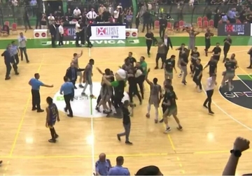 Dvoje izbodenih poslije košarkaškog finala u Kosovskoj Mitrovici