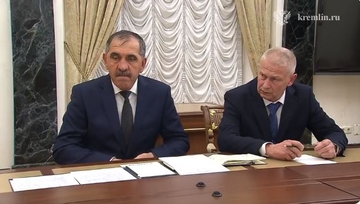 Putin se sastao s bivšim komadantom Wagnera: “Od sad radi u ministarstvu” (VIDEO)