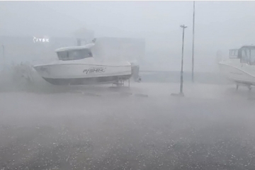 Tivat pogodilo jako nevrijeme, velika materijalna šteta