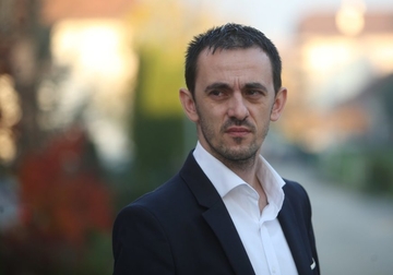 NEGATIVNA KAMPANJA Francuz: Opozicija ne treba da žuri sa imenima kandidata za izbore