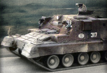 PRVI PUT OD ČERNOBILJSKE NESREĆE Rijetko visoko zaštićeno vozilo Ladoga viđeno na frontu /VIDEO/