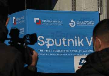 Sutra u Srpsku stižu nove doze ruskih vakcina: Iz Vlade najavljuju i još 80.000 kineskih