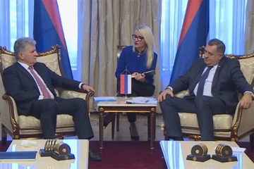 Dodik i Jenča: Situacija u BiH, zbog nametnutih odluka stranaca, nestabilna ali mirna