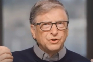 Gejts UPOZORAVA NA NOVU PANDEMIJU: Američki milijarder kritikuje dosadašnji način borbe protiv kovida, a ovo je rekao o vakcinaciji