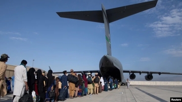 Talibani preuzeli aerodrom u Kabulu, SAD napustile Avganistan