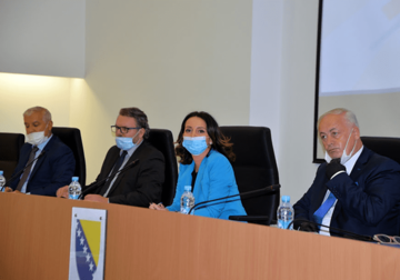 RUGIP im ne da podatke: CIK BiH u problemu, istekla garancija za softver koga nisu ni počeli da koriste