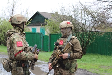 UŽIVO /VIDEO/ Nova poruka iz Azovstala; Blinken i Ostin u Kijevu; Ruska nota SAD-u; Napadi na želj.stanice; Granatiranja čeličane