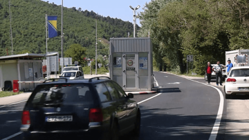 Najavljeno otvaranje granica, ali još se ne zna procedura ulaska