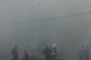 PRONAĐENO 12 TIJELA U požaru u fabrici baruta poginulo 16 osoba