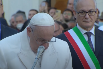 Pogoršano stanje pape Franja: Danas će biti hitno operisan