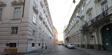 Beč tek od aprila popušta mjere