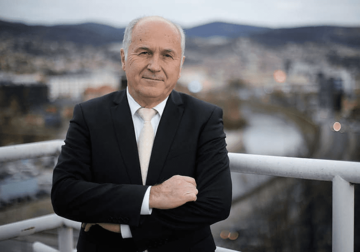 "Ne otvarajte tu Pandorinu kutiju" Incko komentarisao pojavu non-pejpera o prekrajanju granica na Balkanu